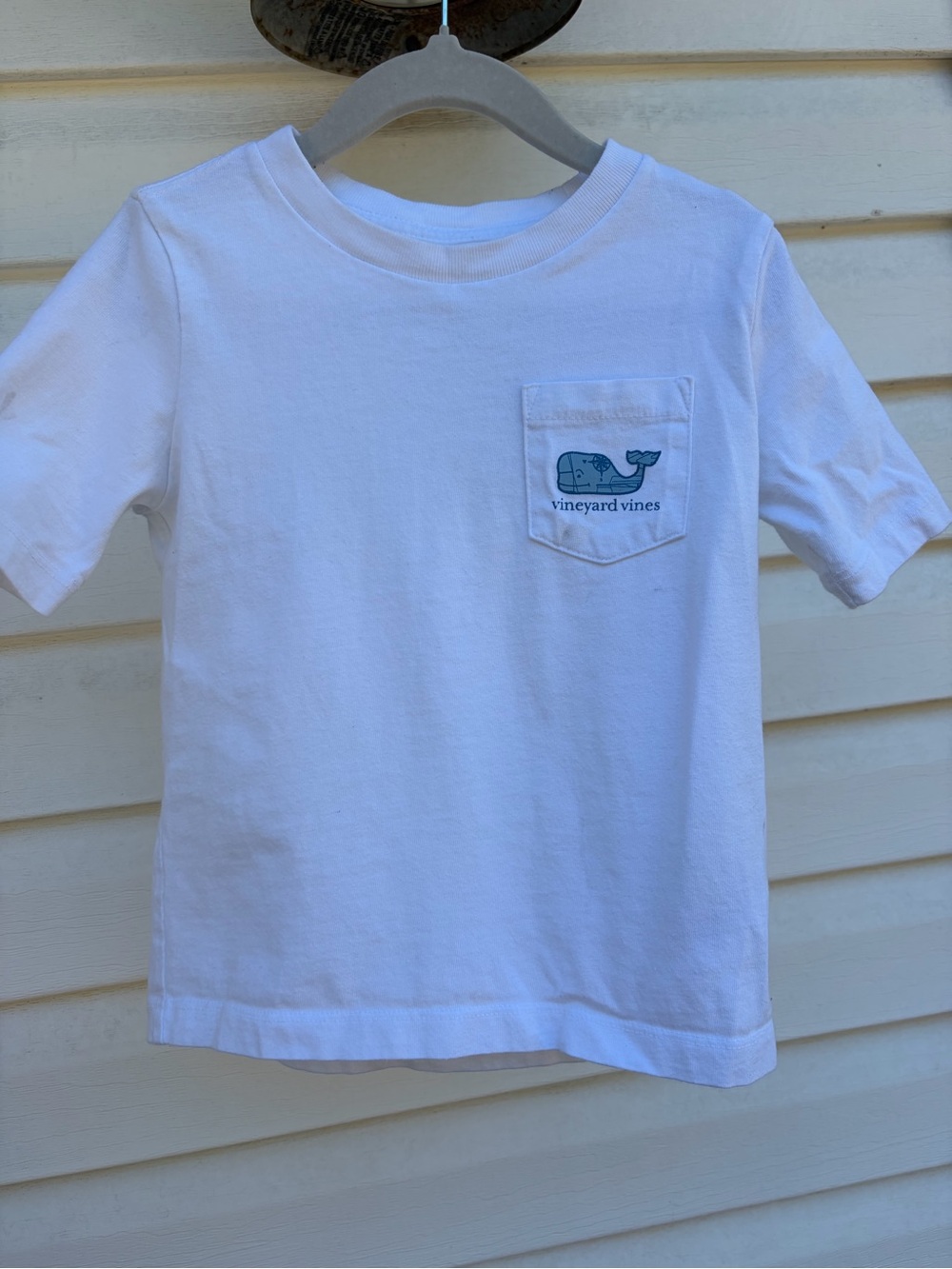 Vineyard Vines Boys 3T White Whale Graphic Pocket T-Shirt
